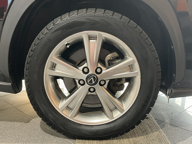 レクサス NX 200t Fスポーツ 4WDの中古車