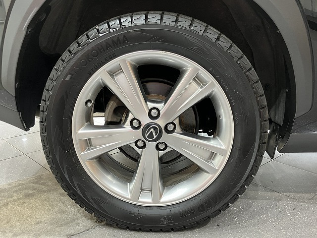 レクサス NX 200t Fスポーツ 4WDの中古車