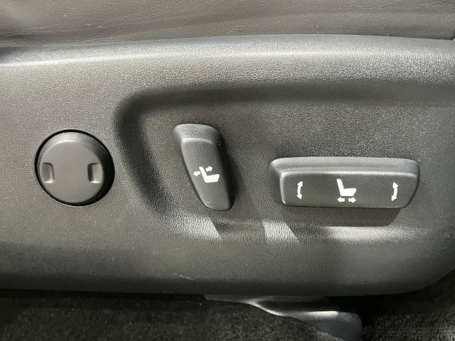 レクサス NX 200t Fスポーツ 4WDの中古車