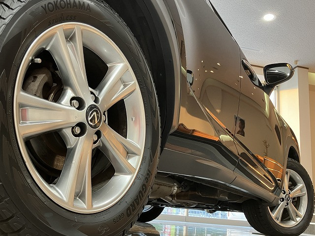 レクサス NX 200t Fスポーツ 4WDの中古車