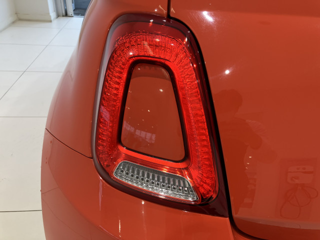 フィアット 500 1.2 カルトの中古車