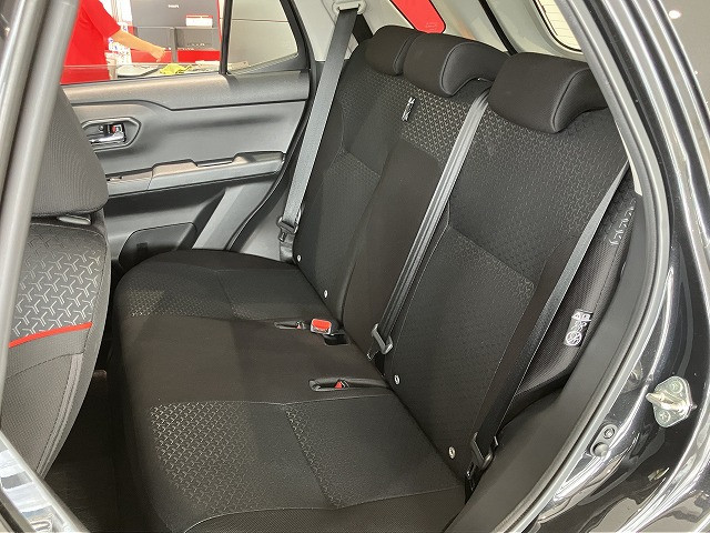 トヨタ ライズ ハイブリッド 1.2 Zの中古車