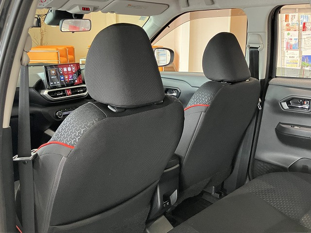 トヨタ ライズ ハイブリッド 1.2 Zの中古車