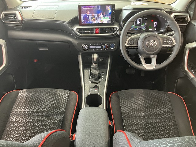 トヨタ ライズ ハイブリッド 1.2 Zの中古車