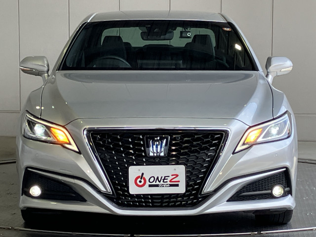 トヨタ クラウン ハイブリッド 2.5 Sの中古車