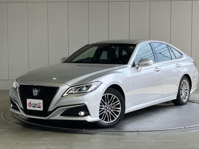 トヨタ クラウン ハイブリッド 2.5 Sの中古車
