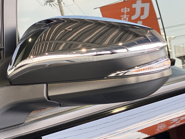 トヨタ ヴォクシー 1.8 ハイブリッド ZS 煌Ⅲの中古車