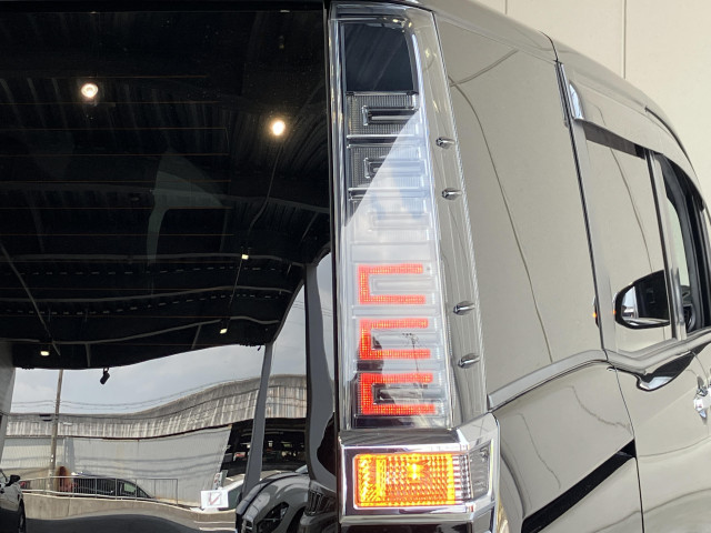 トヨタ ヴォクシー 1.8 ハイブリッド ZS 煌Ⅲの中古車
