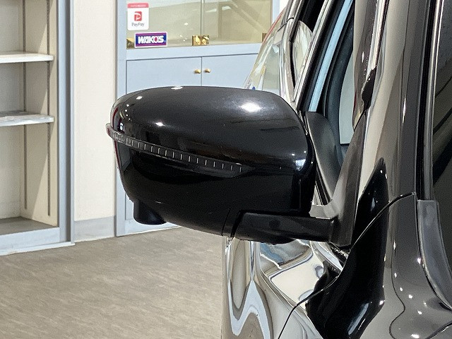 日産 エクストレイル 2.0 20Xi 2列車の中古車