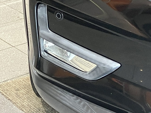 日産 エクストレイル 2.0 20Xi 2列車の中古車