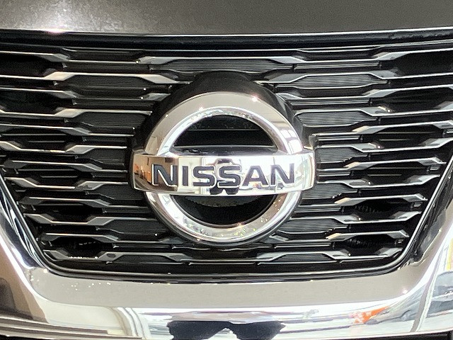 日産 エクストレイル 2.0 20Xi 2列車の中古車