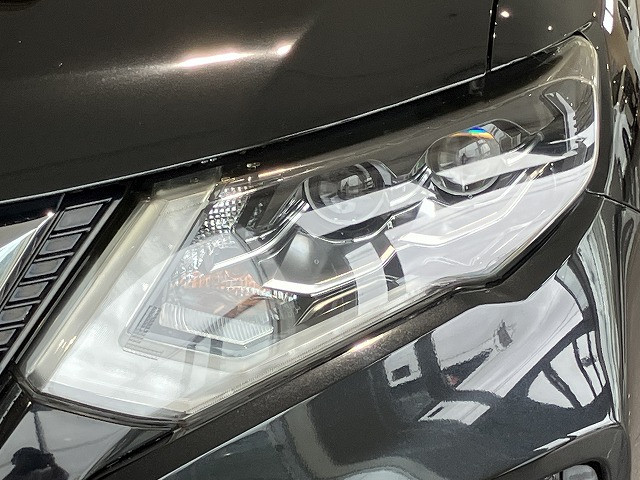 日産 エクストレイル 2.0 20Xi 2列車の中古車