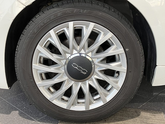 フィアット 500 ツインエア ラウンジの中古車