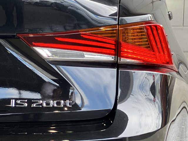 レクサス IS 200t Fスポーツの中古車