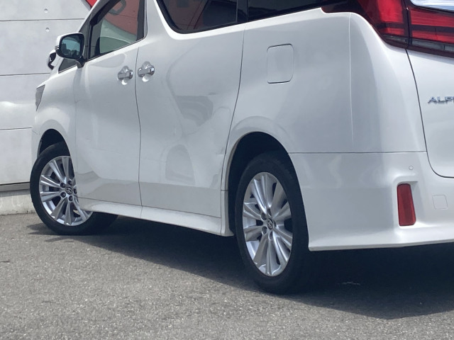 トヨタ アルファード 2.5 Sの中古車