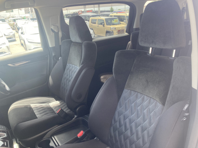 トヨタ アルファード 2.5 Sの中古車