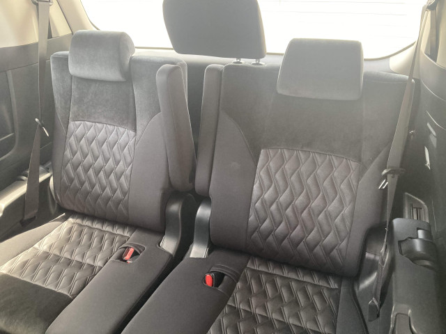 トヨタ アルファード 2.5 Sの中古車