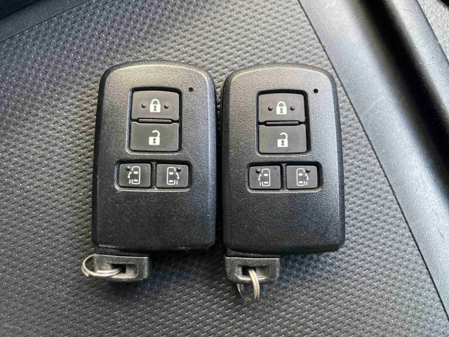 トヨタ アルファード 2.5 Sの中古車