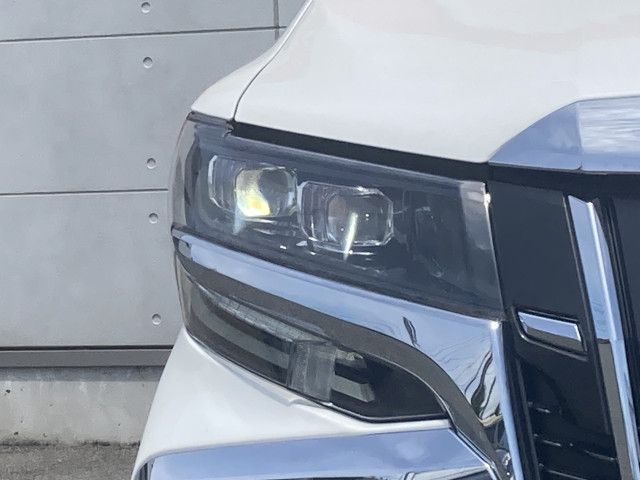 トヨタ アルファード 2.5 Sの中古車