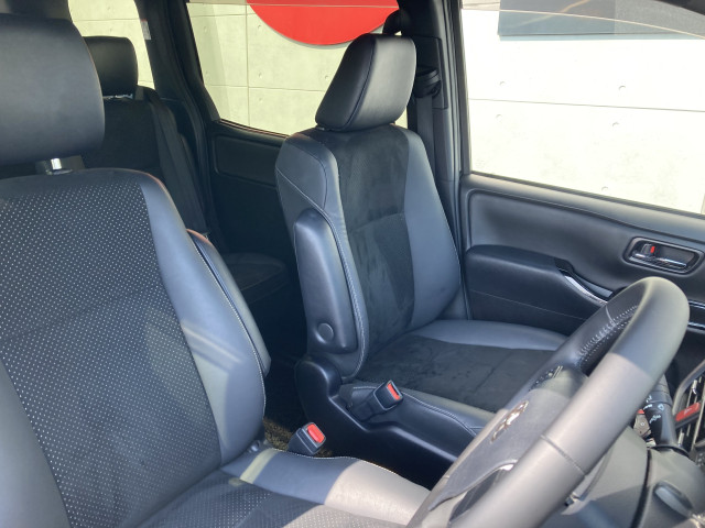 トヨタ ヴォクシー 2.0 ZS 煌Ⅲの中古車