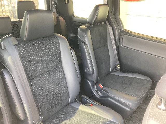 トヨタ ヴォクシー 2.0 ZS 煌Ⅲの中古車