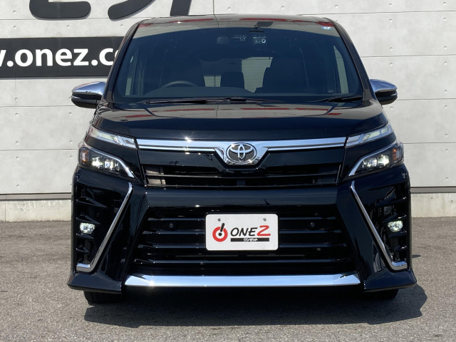 トヨタ ヴォクシー 2.0 ZS 煌Ⅲの中古車