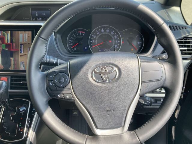 トヨタ ヴォクシー 2.0 ZS 煌Ⅲの中古車