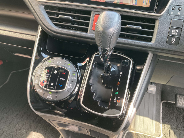 トヨタ ヴォクシー 2.0 ZS 煌Ⅲの中古車