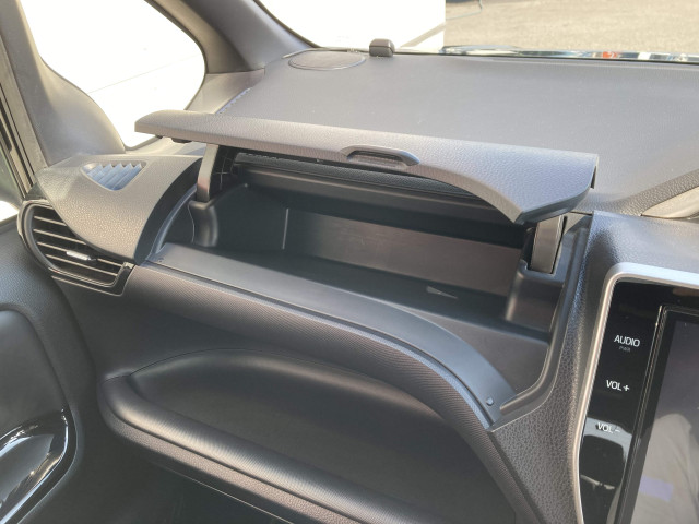 トヨタ ヴォクシー 2.0 ZS 煌Ⅲの中古車
