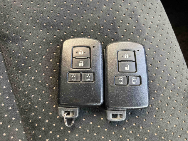 トヨタ ヴォクシー 2.0 ZS 煌Ⅲの中古車