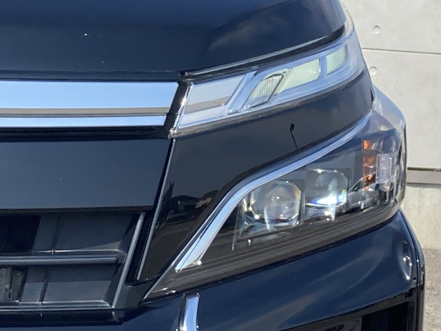 トヨタ ヴォクシー 2.0 ZS 煌Ⅲの中古車