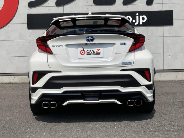 トヨタ C-HR ハイブリッド 1.8 Gの中古車
