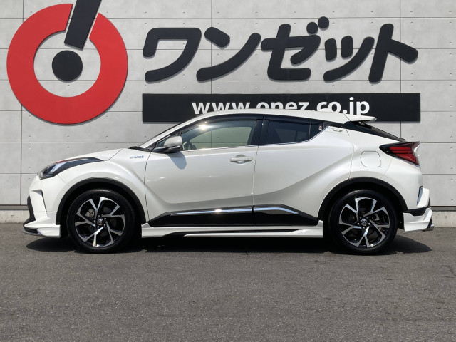 トヨタ C-HR ハイブリッド 1.8 Gの中古車