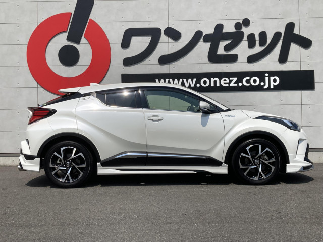 トヨタ C-HR ハイブリッド 1.8 Gの中古車
