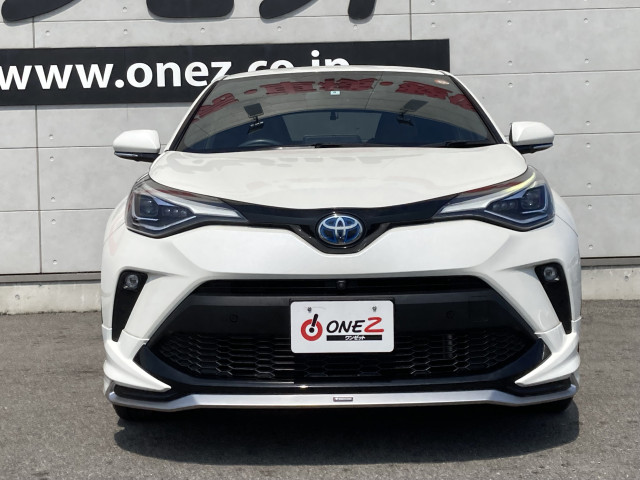 トヨタ C-HR ハイブリッド 1.8 Gの中古車