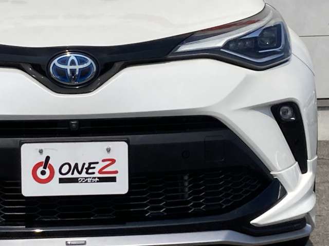 トヨタ C-HR ハイブリッド 1.8 Gの中古車