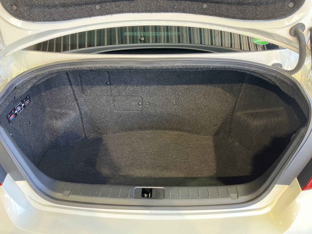 日産 シーマ 3.5 VIPの中古車