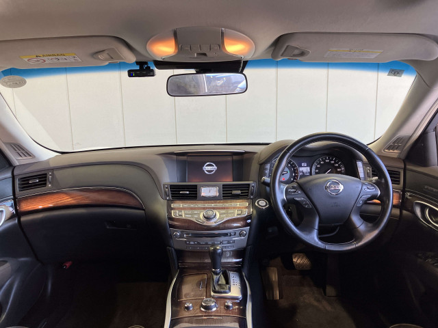 日産 シーマ 3.5 VIPの中古車