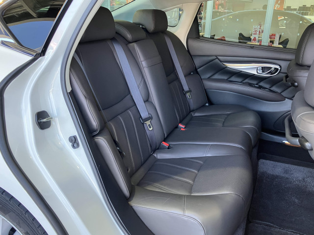 日産 シーマ 3.5 VIPの中古車