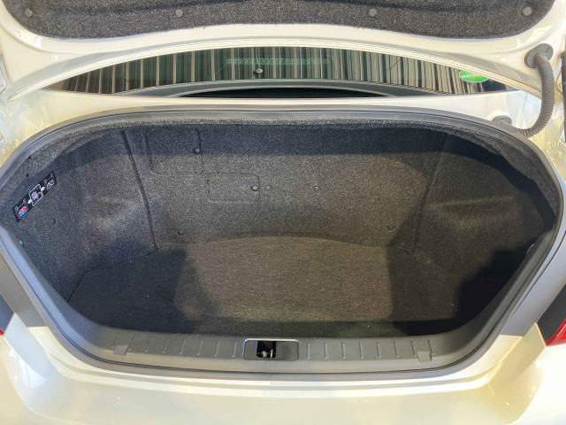 日産 シーマ 3.5 VIPの中古車