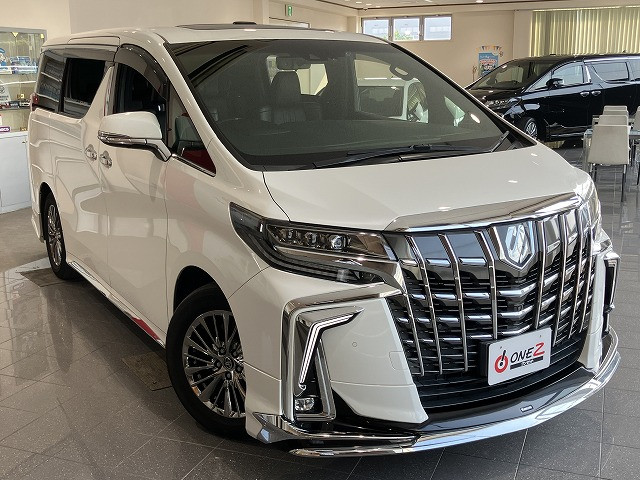 トヨタ アルファード 3.5 エグゼクティブ ラウンジ Sの中古車