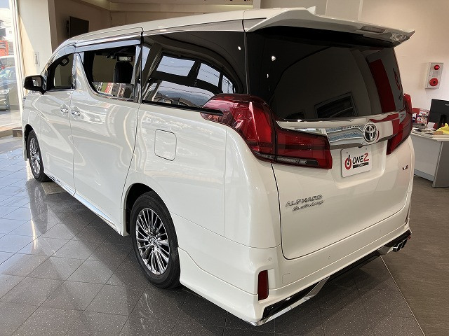 トヨタ アルファード 3.5 エグゼクティブ ラウンジ Sの中古車