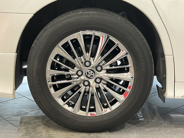 トヨタ アルファード 3.5 エグゼクティブ ラウンジ Sの中古車