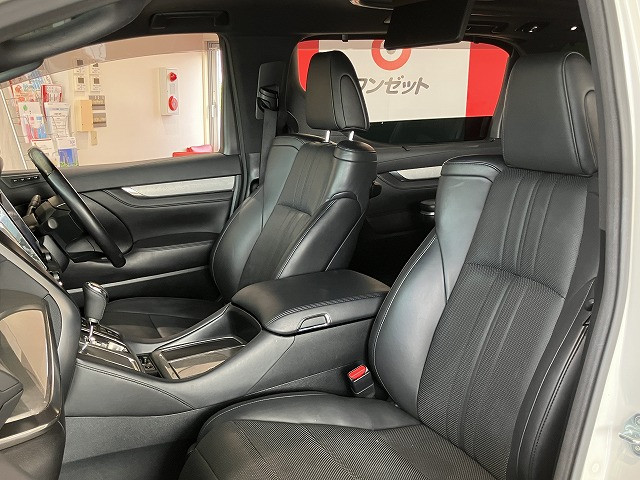 トヨタ アルファード 3.5 エグゼクティブ ラウンジ Sの中古車