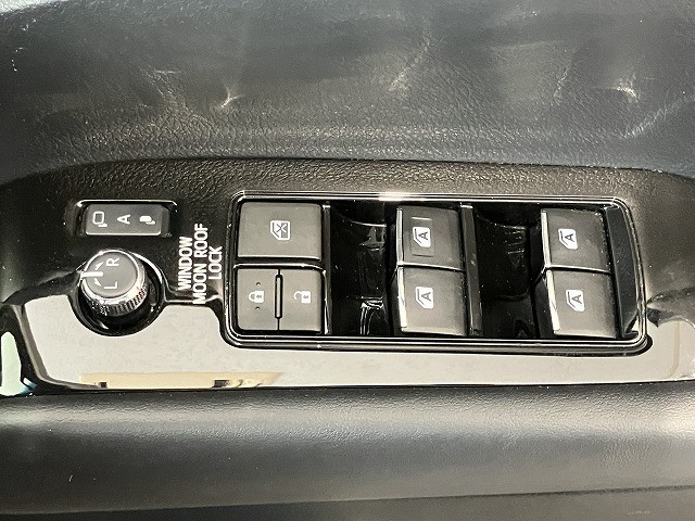 トヨタ アルファード 3.5 エグゼクティブ ラウンジ Sの中古車