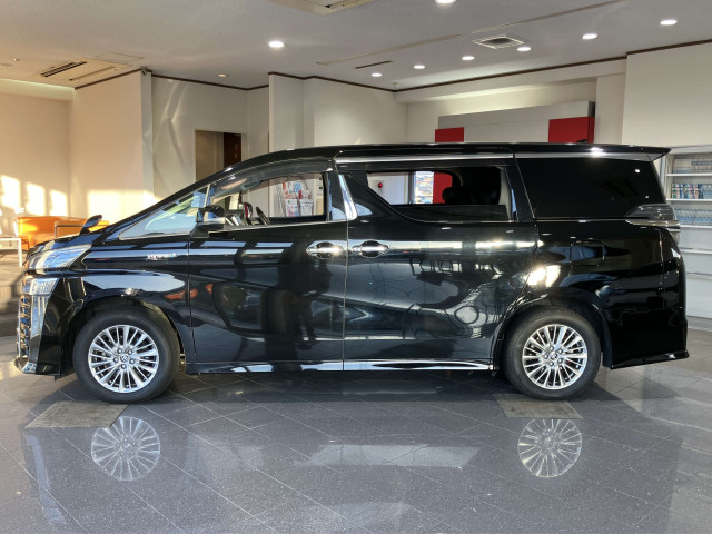 トヨタ ヴェルファイア ハイブリッド 2.5 ZR Gエディション E-Four 4WDの中古車