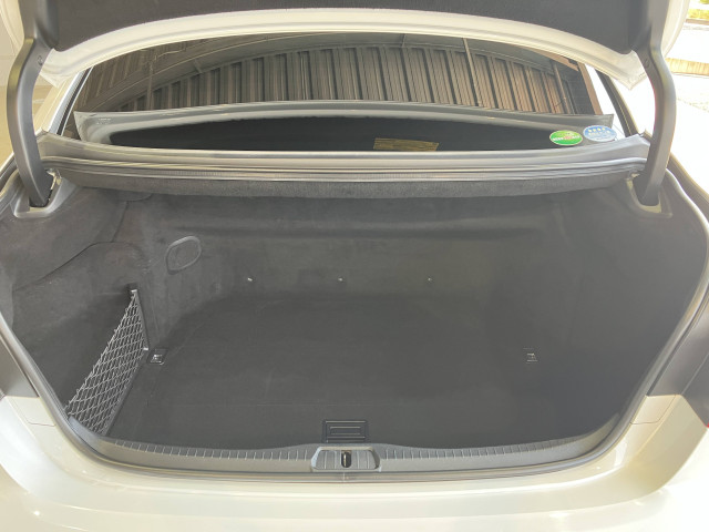 レクサス LS 600h Fスポーツ 4WDの中古車