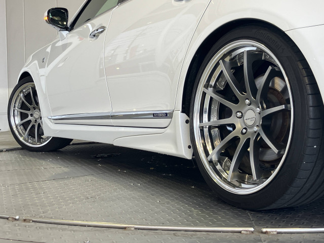レクサス LS 600h Fスポーツ 4WDの中古車