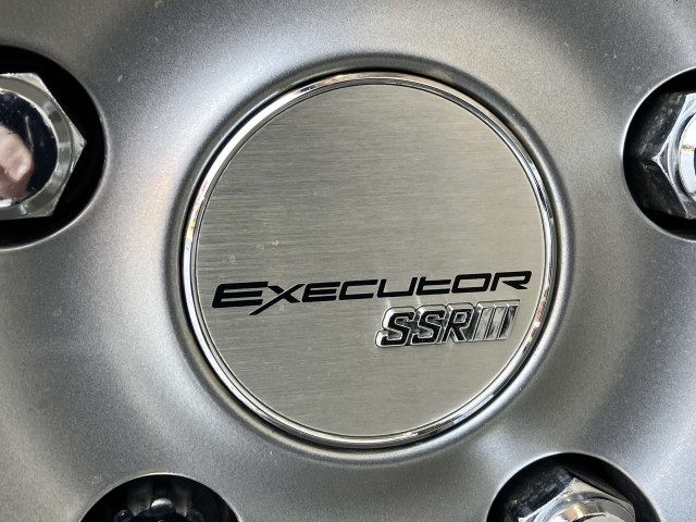 レクサス LS 600h Fスポーツ 4WDの中古車