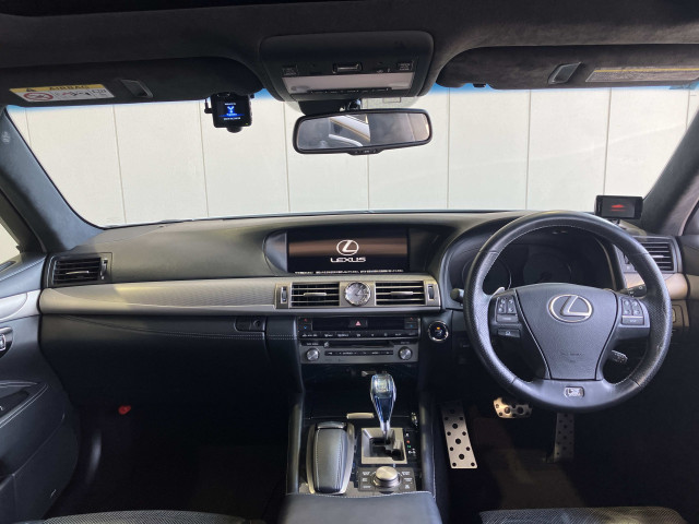 レクサス LS 600h Fスポーツ 4WDの中古車